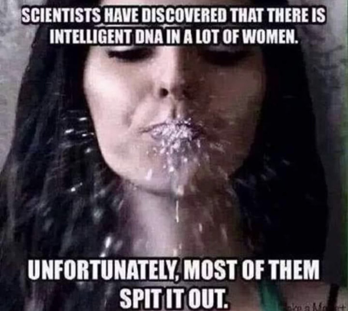 BlockerNot's tweet photo. A lesson can be learned from this ladies. #TheMoreYouKnow https://t.co/ixr8Yv8htY