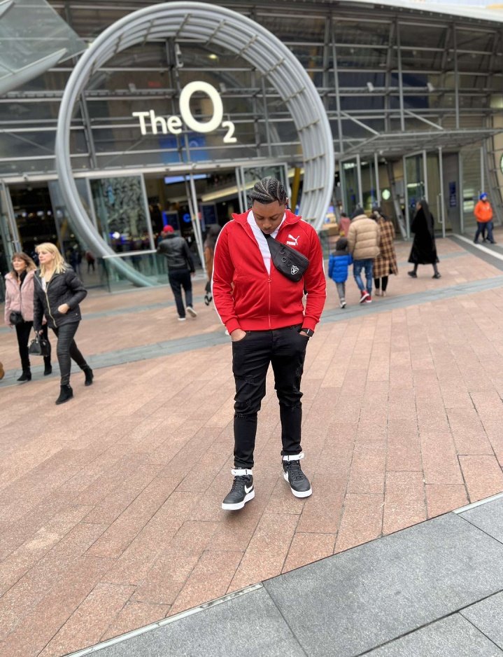 Moosterpher3's tweet image. We out for #DavidoO2  where are you?...#DavidoAtO2