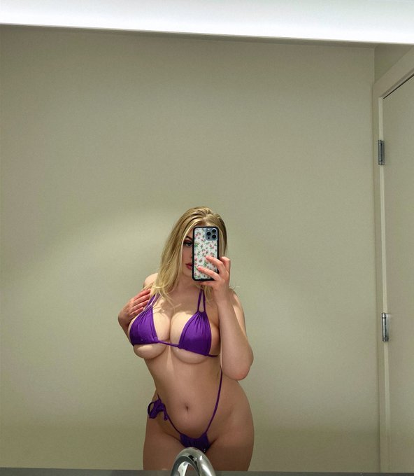 oh hey.. 😈 https://t.co/1BxMs2vAtQ