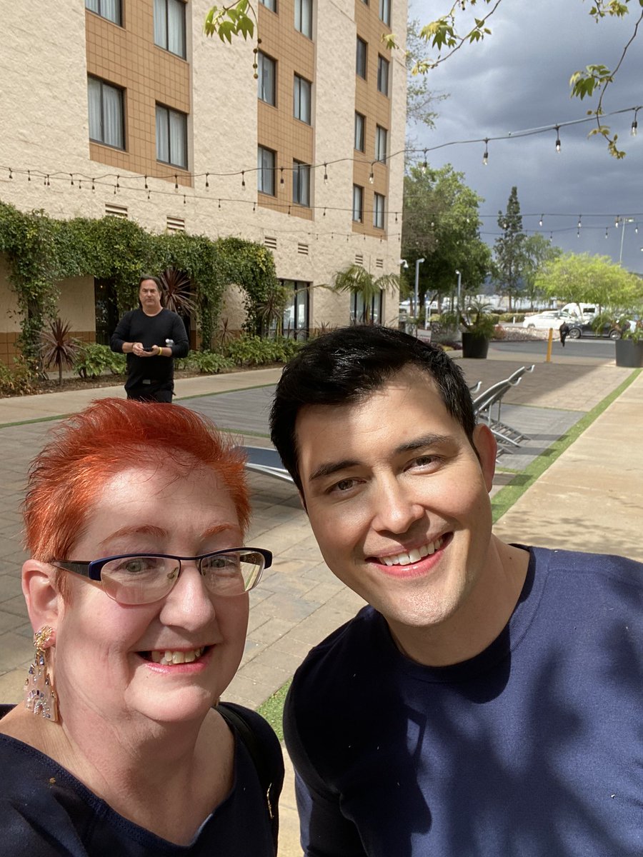 Joanie_Nowak's tweet photo. Such a blast today at Salem Proud! What a great event with amazing people! #SCEBUR22
#Days #charliedale #sarahhorton #paulnarita #sonnykiriakis https://t.co/U18vrJwVCq