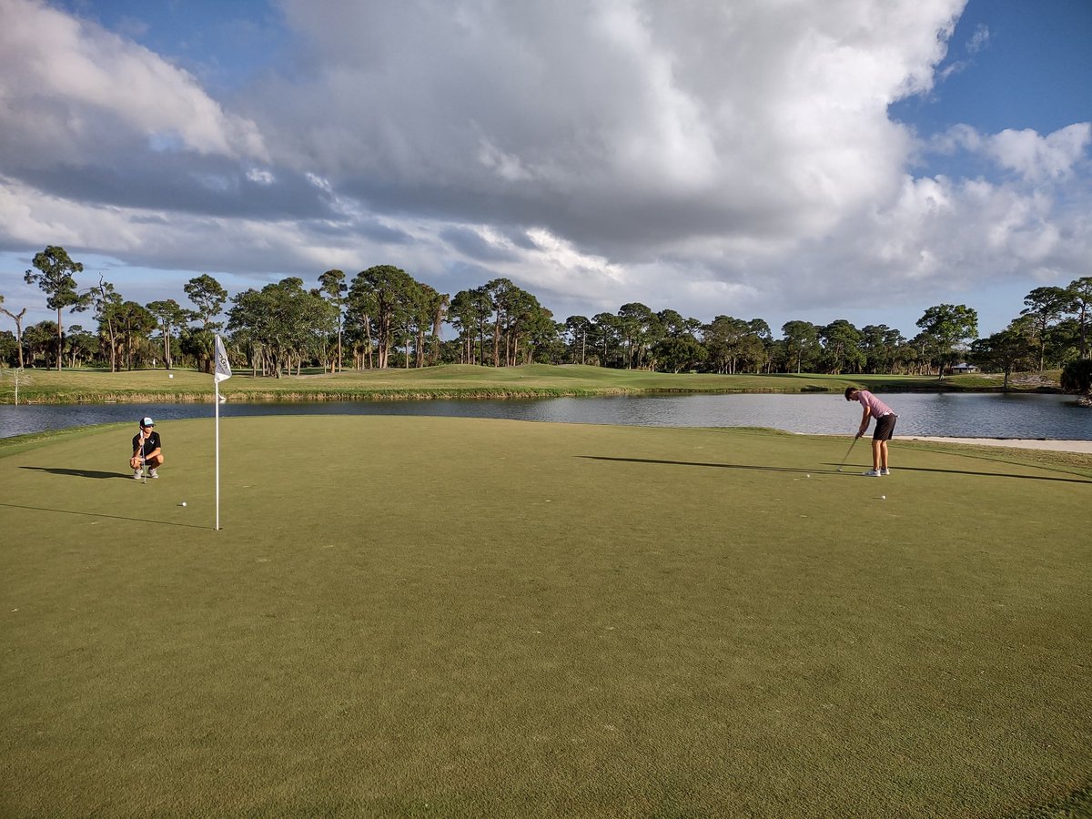 Practice round before <a href="/sfpga_jrtour/">South Florida PGA Junior Tour</a> <a href="/SandridgeGolf/">Sandridge GC</a>. Beautiful course and ready to go! <a href="/GolfCoachNorth/">Doug North</a> <a href="/YoungHarrisGolf/">YoungHarrisGolf</a> <a href="/MCScots/">Maryville College Athletics</a>