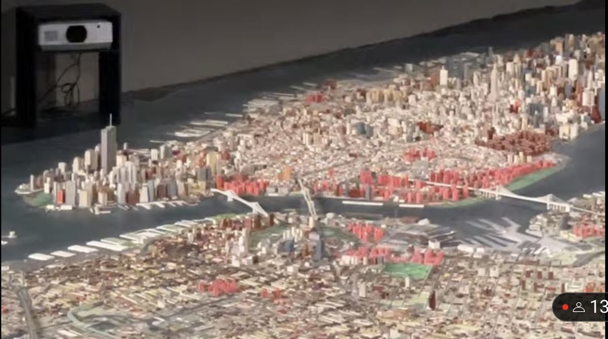 micheytx's tweet photo. On today’s livestream with ⁦@Dutchmazz⁩. #ThePanorama #QueensMuseum #FlushingMeadowsPark #Queens #NewYorkCity #NYC #screenshots https://t.co/1hhzHptcDt ♥️🤍💙♥️ https://t.co/C21ewfZeLM