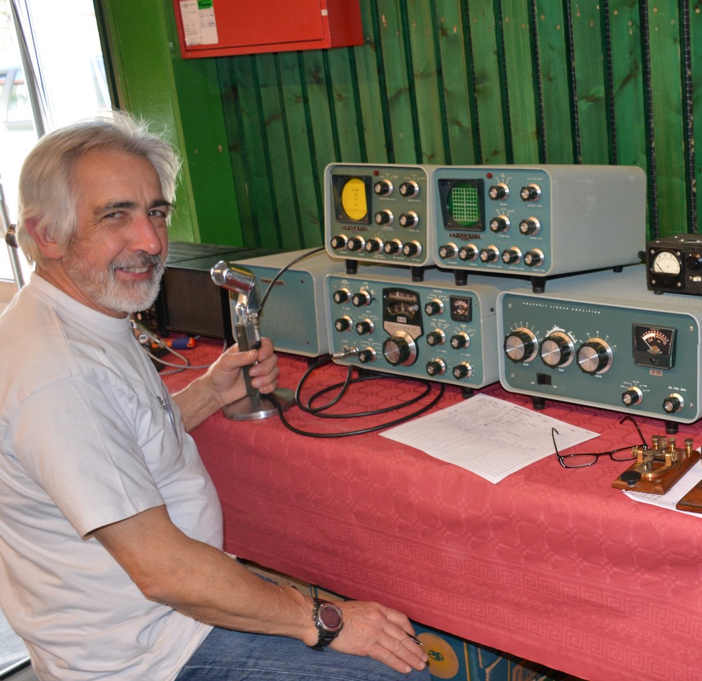 Vintage and Antique Tube Radios exhibition 
organized by Collectors Group "Galene &amp;TSF" near Geneva, March 13, 2022
f8kcf.net/2022/03/04/exp…
Venez nombreux au Salon Galène et TSF le 13 Mars à La Balme de Sillingy.
#f8kcf #hamradio #hamr #radioamateur