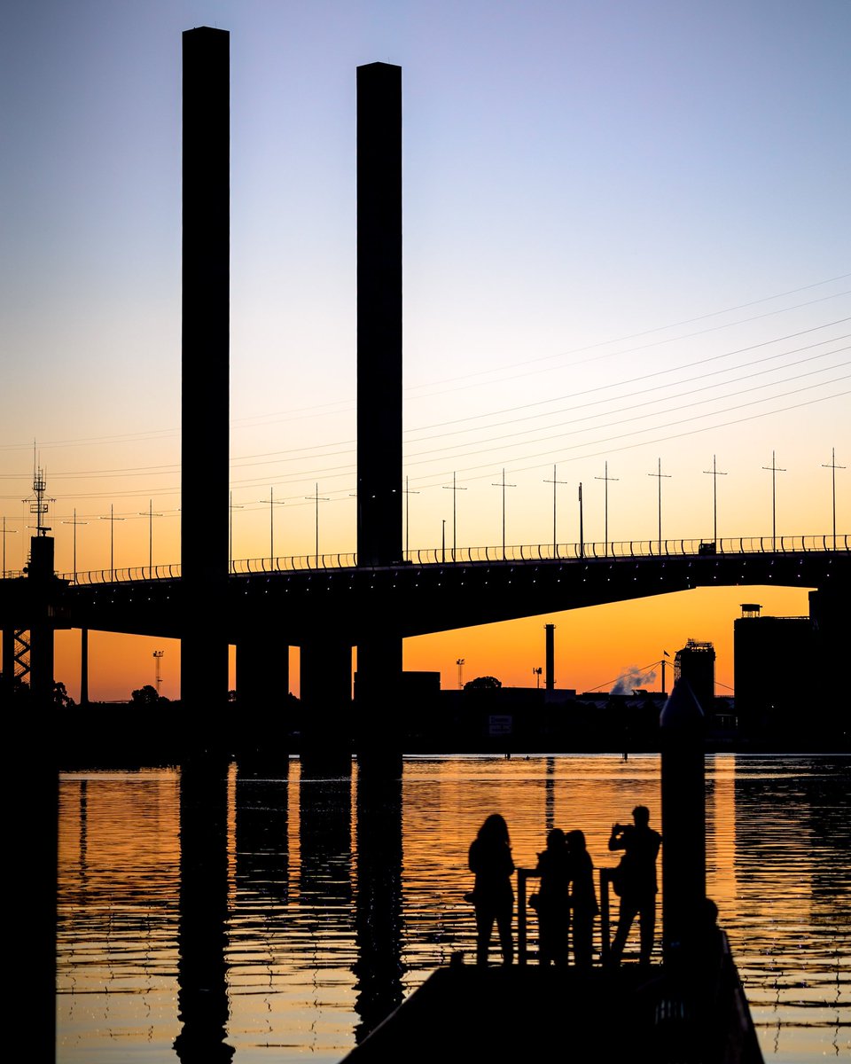 samisnooblol's tweet photo. Gm! Happy Sunday!
Hope everyone is having a swell time!

#photography #bridge #nftcommunity https://t.co/0gleVHXknC
