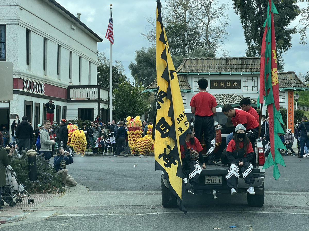 YubaSupBradford's tweet photo. 142nd Annual Marysville Bok Kai Parade!
#yubacounty #visityubasutter #bokkai #YearOfTheTiger https://t.co/d8rmP54hIO