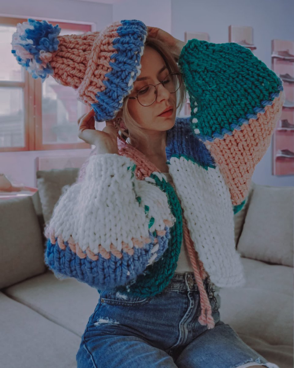 mel__shop's tweet photo. Delicious cardigan, handmade fashion clothes. #woman #Crocheting #colorfortwitter #knit https://t.co/ickfLk4iOc