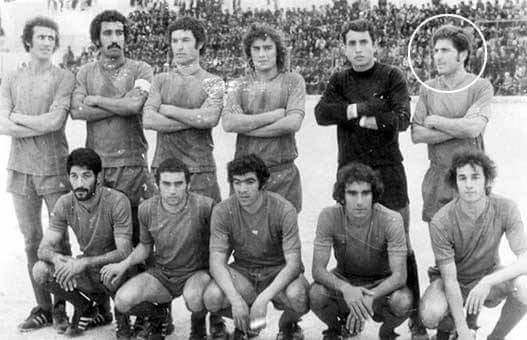 the_kabyle's tweet photo. Tarbaɛt n JSK di telɣuɣa 1976-1977.
Imyuraren: 
- Wid ibedden: Dali, Iboud, Larbes, Annane, Cerbah, Mengueltti
- Wid iqqimen: Derridj, Djebar, Hannachi, Baris, Aouis https://t.co/y0x3WAy2Qh