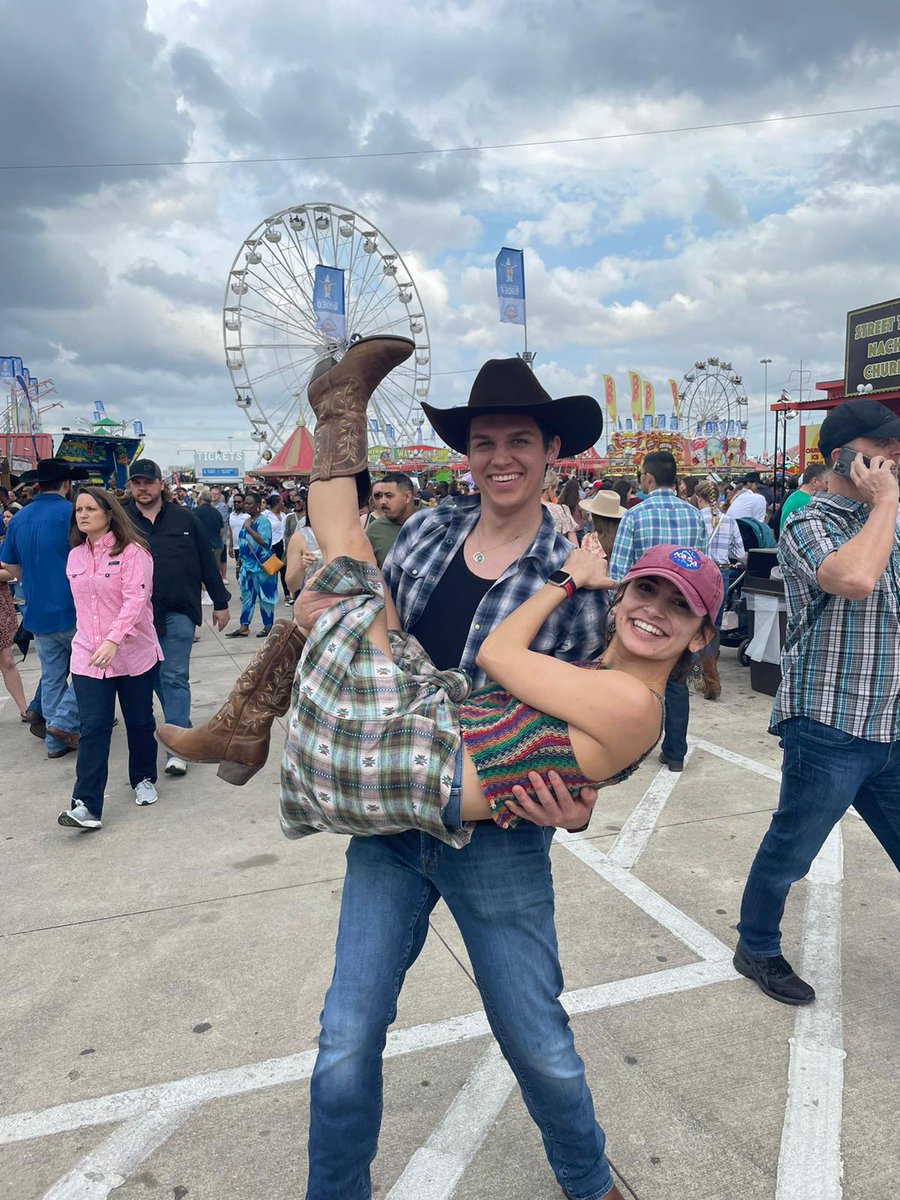 TimWallaert's tweet image. #RODEOHOUSTON