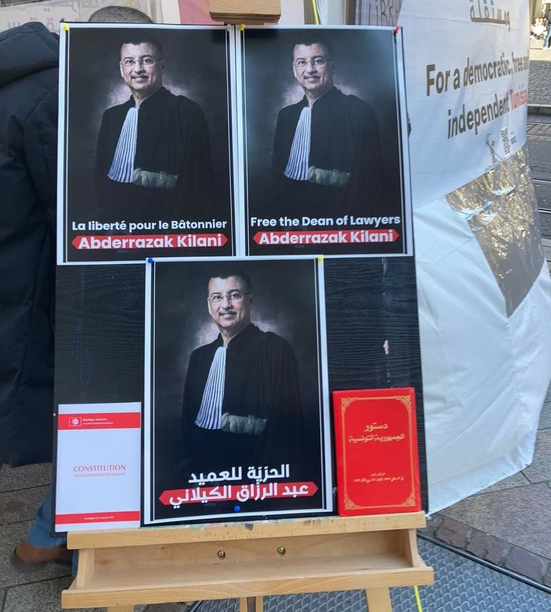 AbderrazakKila1's tweet photo. Thank you for Support to AbderrazakKilani 🇹🇳 Libertė pour le BâtonnierKilani 
@ProtectLawyers @vincent_niore @erinclarebrown @awhawth @PEYRONA @JulieCouturier_ @UN @AlloLiberte @astroehlein @mbachelet https://t.co/BRoGnqk6I9 @L4L_INT @BatonnierL @BatonnierNancy @OrdreAvocatsGE https://t.co/16ImhqeBDz