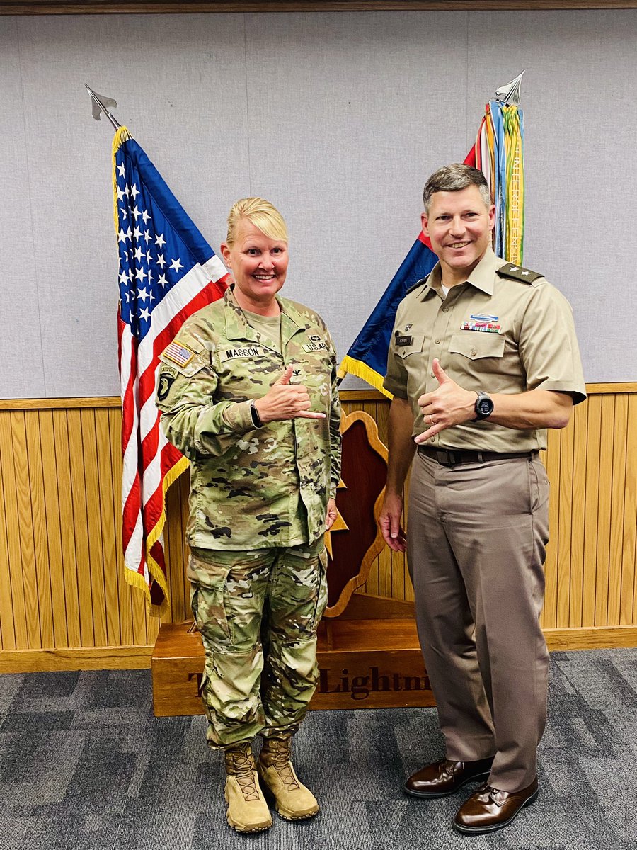 AverageWondette tweet media