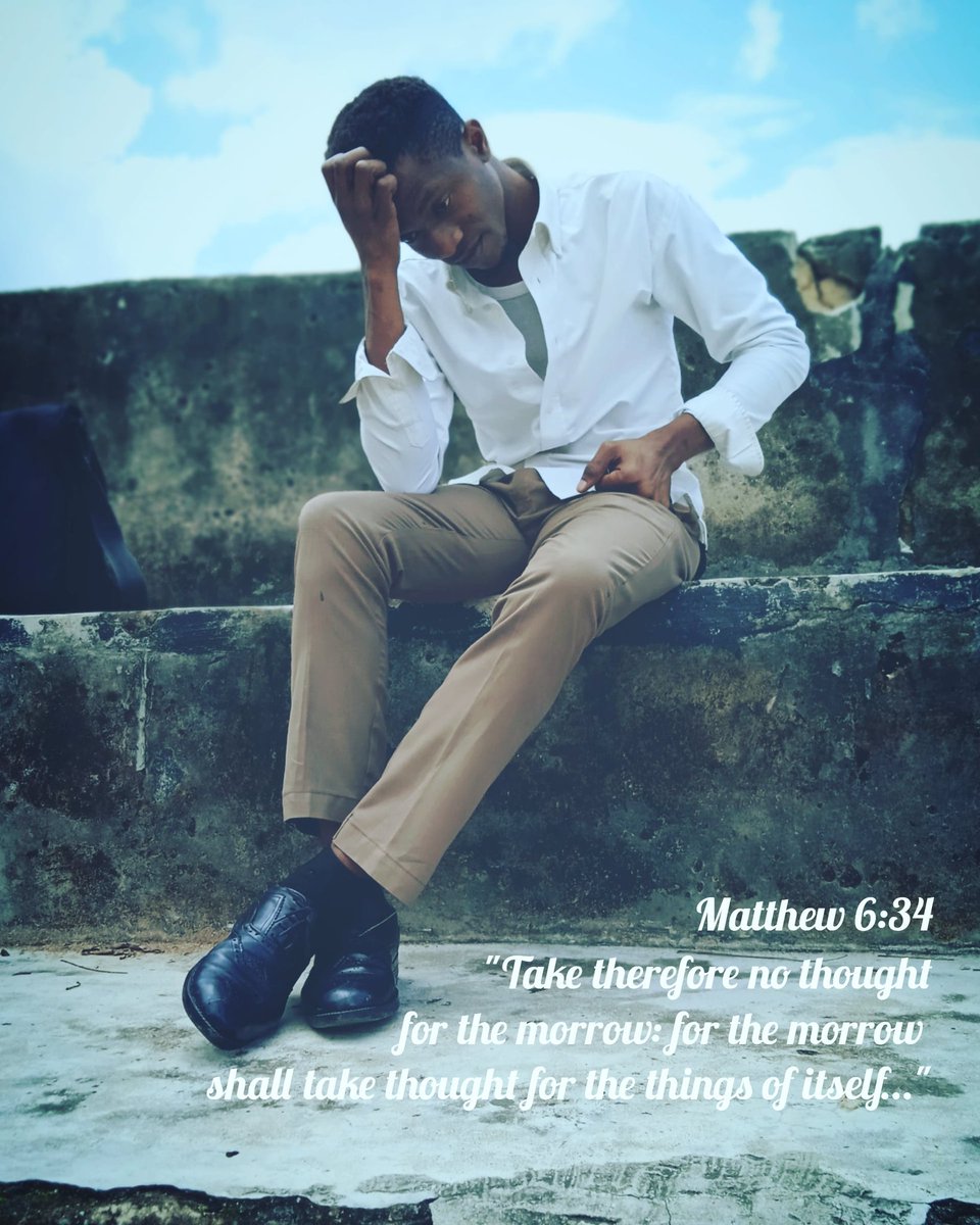 OnestringzMusic's tweet photo. Learning not to be anxious is quite a job because the natural human instinct is to figgette over overwhelming situations.
But the assurance of the perfect love of God in our hearts casts away every fear
This is Peace of Mind
π
#IAmOneStringz
#IAmAnointed https://t.co/uiwmpd0Pj0