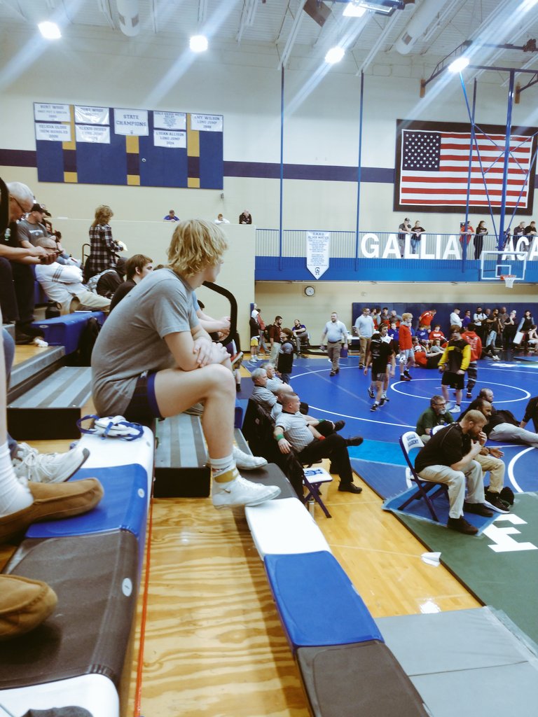 philocoach's tweet photo. #statebound
#oneschott
#MaximumEffort
#family https://t.co/xwRYrie5me