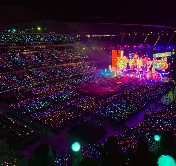 convomfs's tweet photo. Cw // kpop

💭 konser kpop yg pengen kalian datengin banget konsernya siapa aja?
https://t.co/nocAqlfJzU