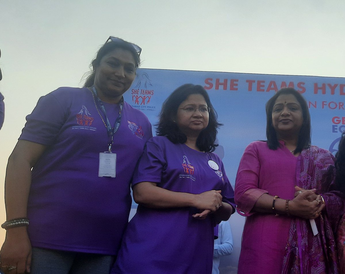 Run for gender equality in every walk of live empowerment of women is to power the manking. Great event by #HyderabadCityPolice #Bharosa #SHETEAM inauguration by @mahmoodalitrs @SabithaindraTRS @GadwalvijayaTRS @SwatiLakra_IPS @hydcitypolice @AddlCPLOHyd @addldcpwz @HCSC_Hyd