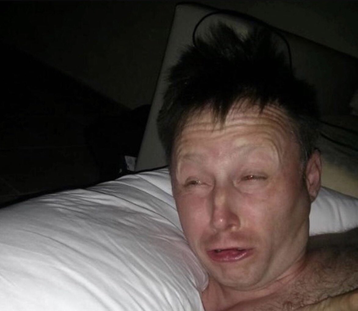 Workplace: “We have a team call at 9 am.”
Me at 8:58 am: