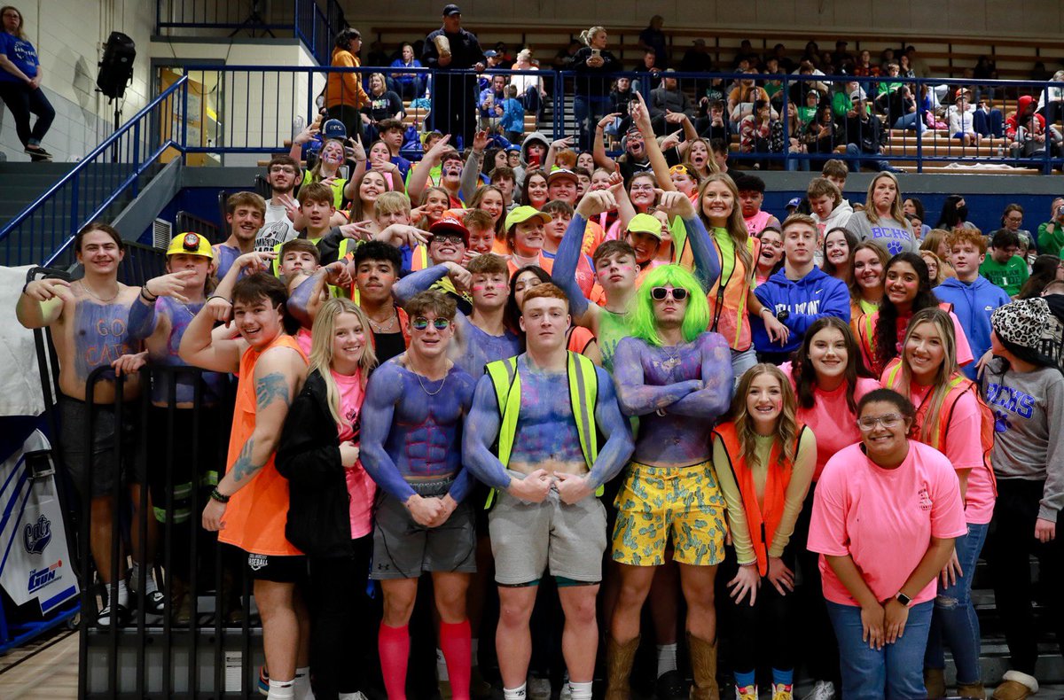 BellStudentSec's tweet photo. As basketball season comes to an end we want to celebrate this years accomplishments! Best in the mountains &amp; four in the state is something to be proud of. We have supported these boys &amp; girls through everything &amp; loved every second of it. BCHS SS has done amazing this year💙🤍 https://t.co/oh1dFrttB2