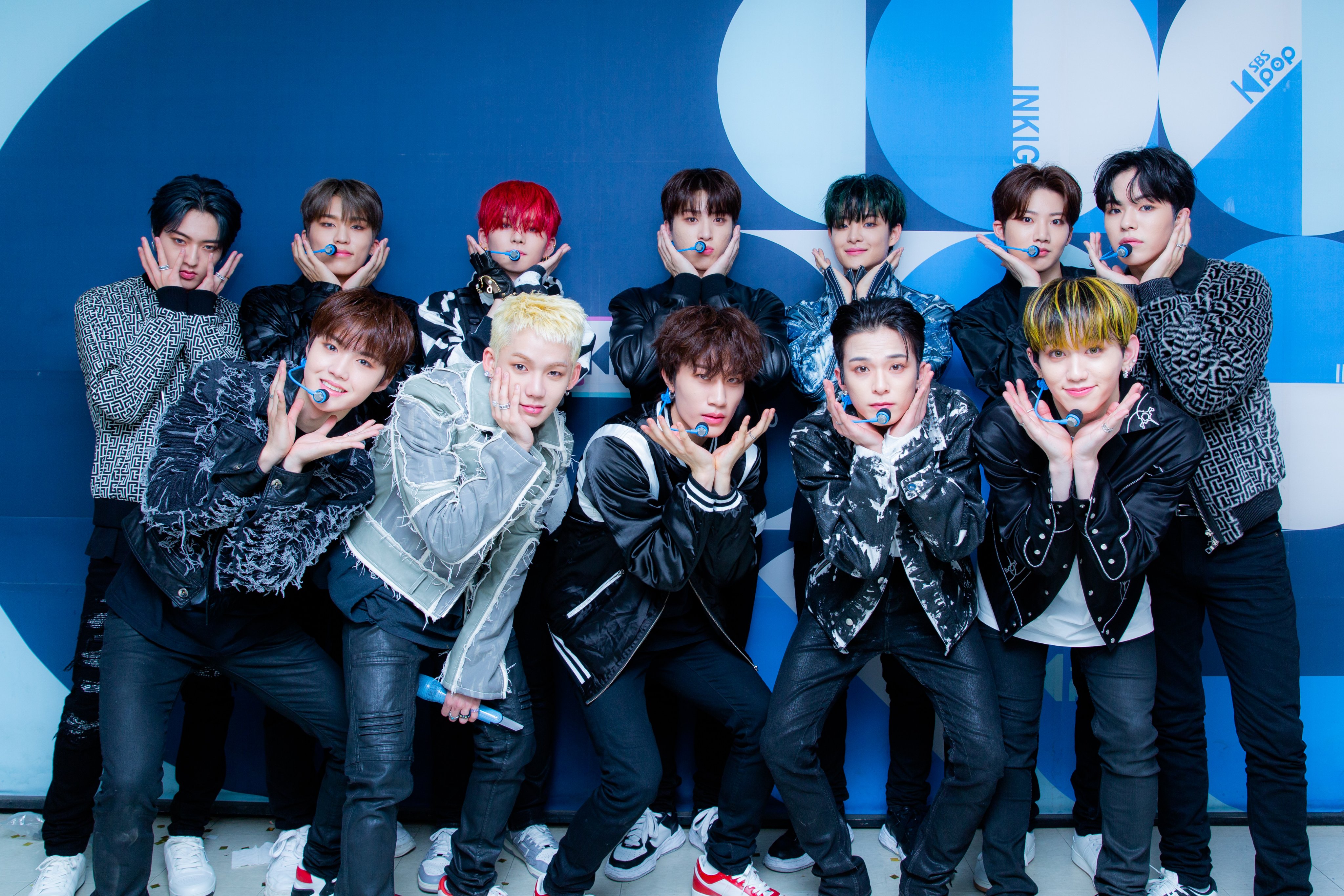 FNI7kopaAAAMWn6?format=jpg&name=4096x4096