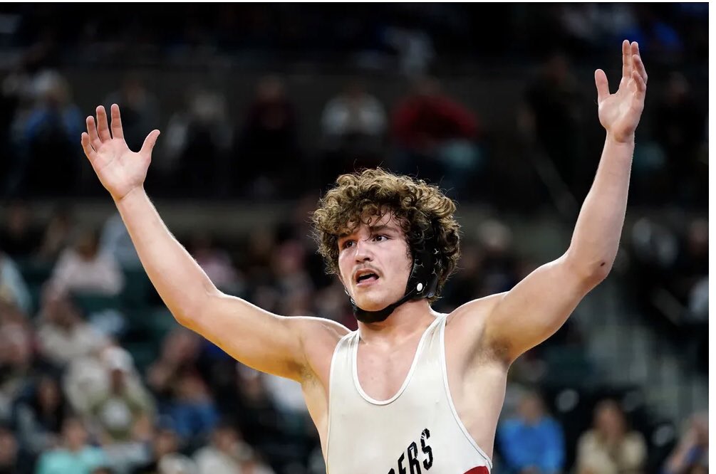 He did it! Joe Fongaro becomes the Bombers first state champ since 1992. Incredible performance in AC to finish his Bomber career.