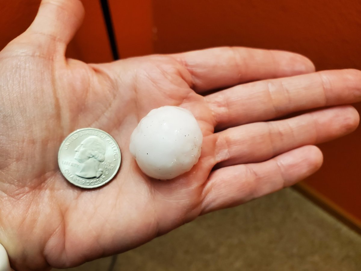 UliDiG's tweet photo. Round three! #iawx https://t.co/CcizrmJxtG