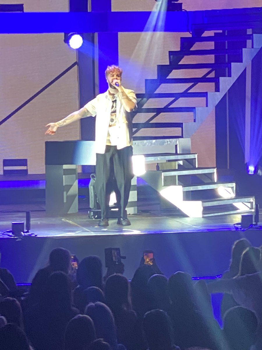 Wow! Tonight really has been magical! I feel like a teenager again! I honestly felt like I was dreaming! I didn’t want to wake up! <a href="/thewanted/">The Wanted</a>  <a href="/JayMcGuiness/">Jay McGuiness</a> <a href="/NathanSykes/">Nathan Sykes</a> <a href="/SivaKaneswaran/">Siva Kaneswaran</a> <a href="/MaxGeorge/">Max George</a> <a href="/TomParker/">Thomas Parker</a> ❤️