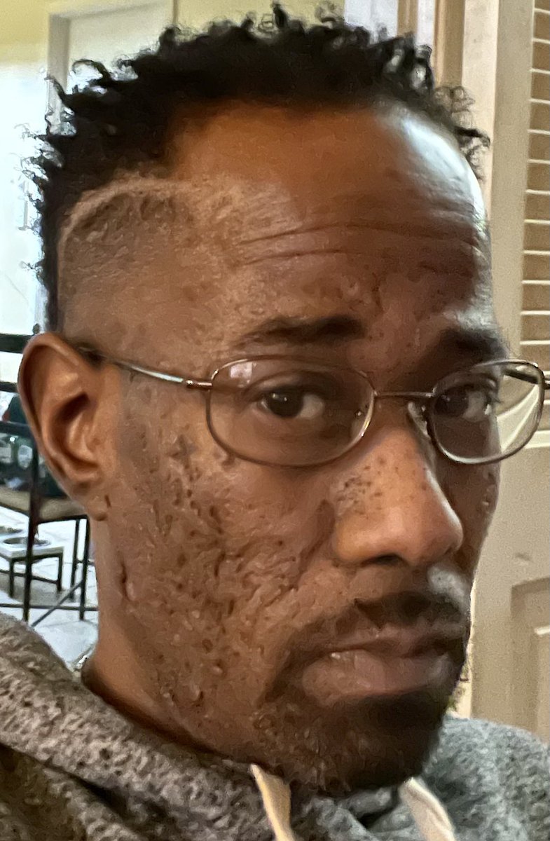 Jason_Got_Jokes's tweet photo. New cut, who dis? #Frohawk #YOLO https://t.co/lLFUni5RKP