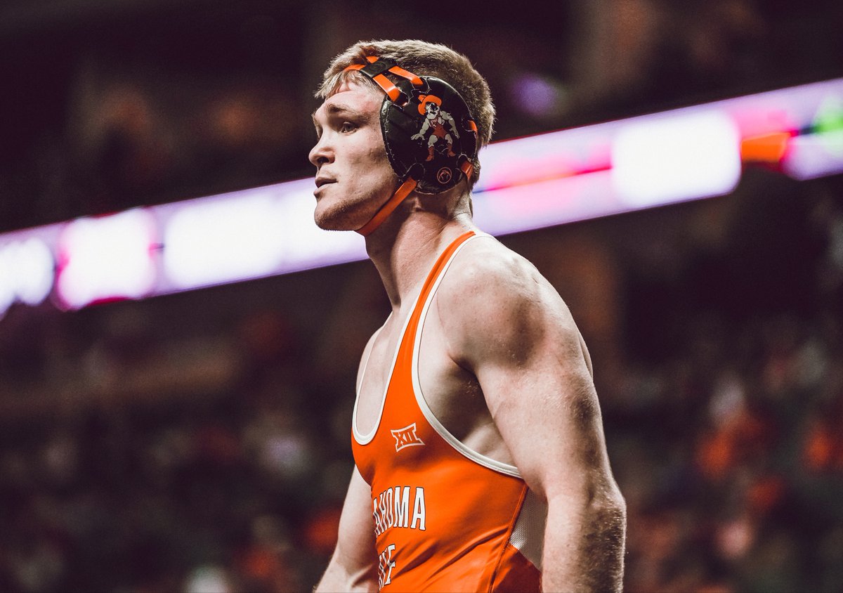 CowboyWrestling's tweet photo. 174 I Plott wins it 3-1 and moves on to the finals!

#DynastyDefined I #GoPokes https://t.co/s7Sf7KLR1j