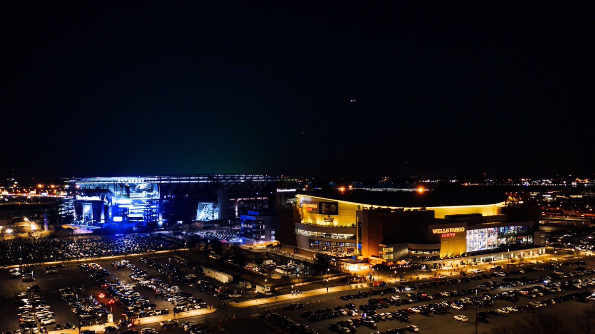 Phillies's tweet photo. We join the other Philadelphia teams in lighting blue &amp; yellow to show our solidarity with the people of Ukraine. https://t.co/YGJ7ke2qXC