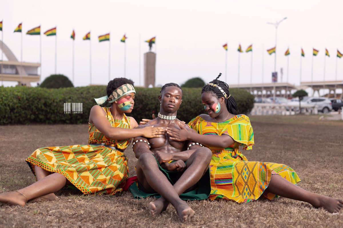 code_images's tweet photo. “This Independence Day lets take a pledge to protect the peace and unity of our great nation. Happy Independence Day”
#IndependenceDay #GhanaAt65 #Ghana #happyindependenceday https://t.co/ro7tTpgcR3