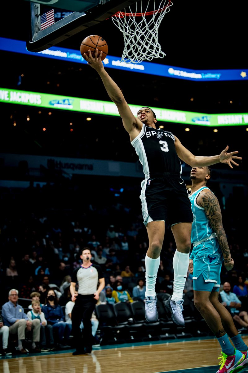 Spurs vs. Hornets: Play-by-play, highlights and reactions