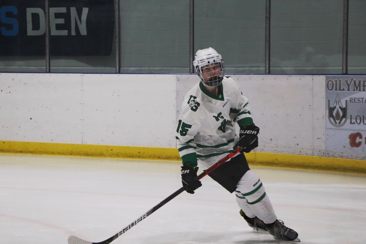 ALMOST GAME TIME 👊

@HuskiesWHKY take on <a href="/mruwhockey/">MRU Women's Hockey</a> for Game 2 of the Canada West semifinal in Calgary.

🎙 <a href="/dponticelliTV/">Daniella Ponticelli</a> has the call and 📸 ⬇️ Puck drops 7 pm CST