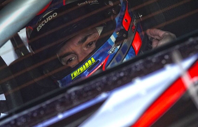 ntrosset's tweet photo. #TCenNeuquen 🏁 Positivo arranque con el Ford del #URRacing. Hoy fuimos P18 y vamos mejorando en cada salida a pista. Queda seguir trabajando y sumar km.
🔜 Mañana largamos desde la 3er fila en la 3er serie. https://t.co/lIbE9ZCFVA