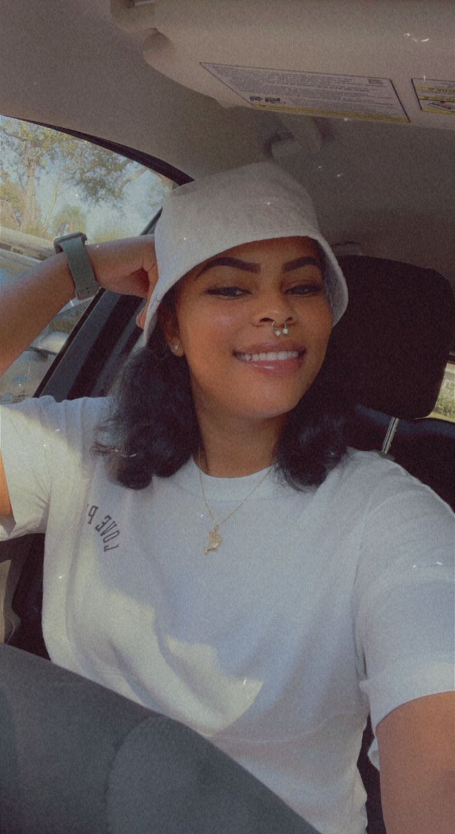 IrielleLynne's tweet photo. Can’t wish for better weather ☀️ https://t.co/DsJralNTL3
