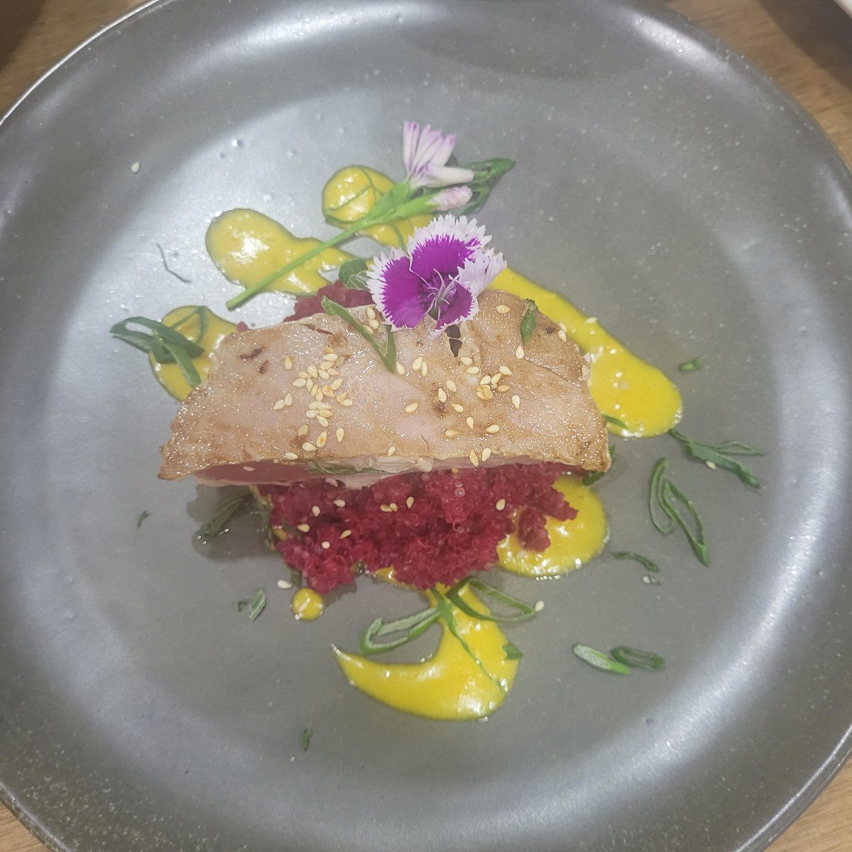 Tomasbuubaloo's tweet photo. Montajes de Platos del Matrimonio de hoy 💙🧑🍳
#Chef #Cocinero #Banqueteria #Matrimonio https://t.co/0SuVVmMIWF