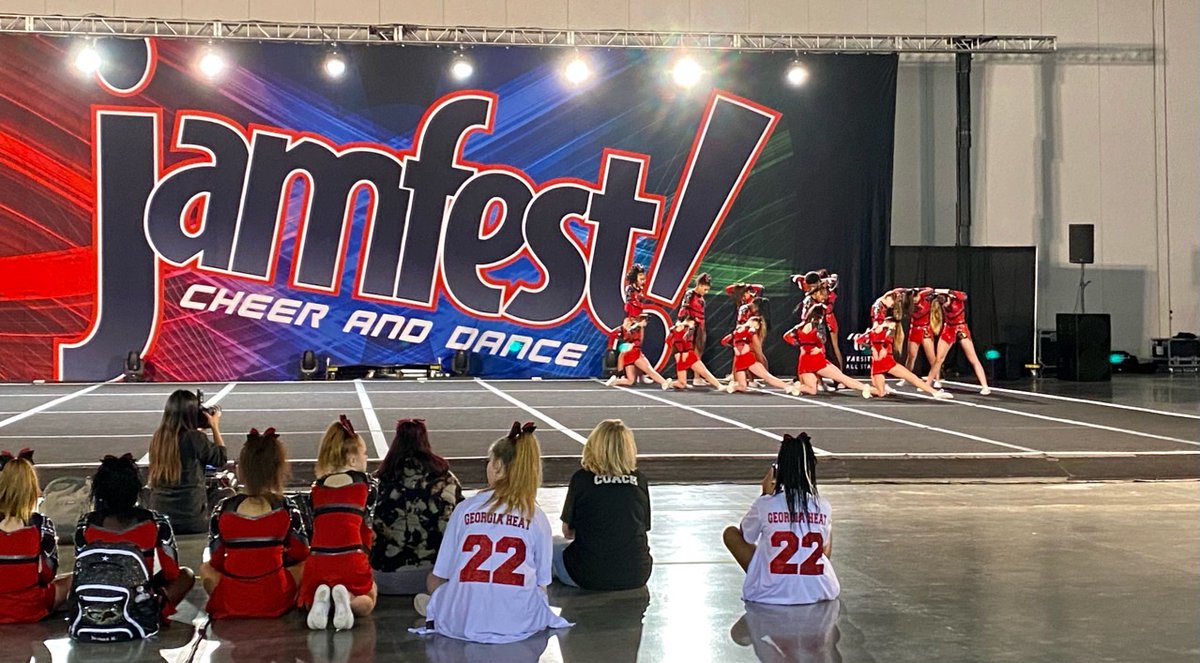camilleworrell's tweet photo. Congratulations to my daughter, Kamora, and her squad @ Georgia Heat All-Stars (level J4), on their 1st place Win today!!! 
We're headed to Myrtle Beach ❤���🏆 https://t.co/WYEkLicpdu