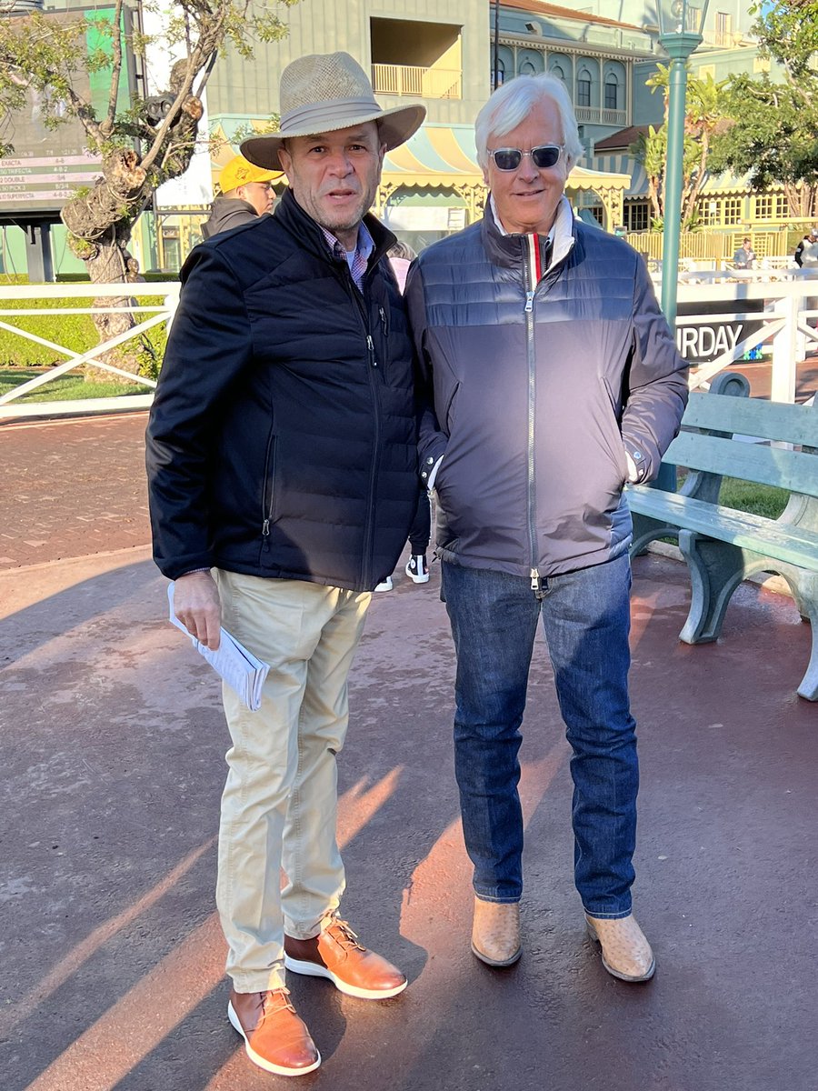 brujobh's tweet photo. El mejor de todos los tiempos haciendo historia Best ever trainer in horseracing a man of integrity @santaanitapark https://t.co/3Dv3UG0R15