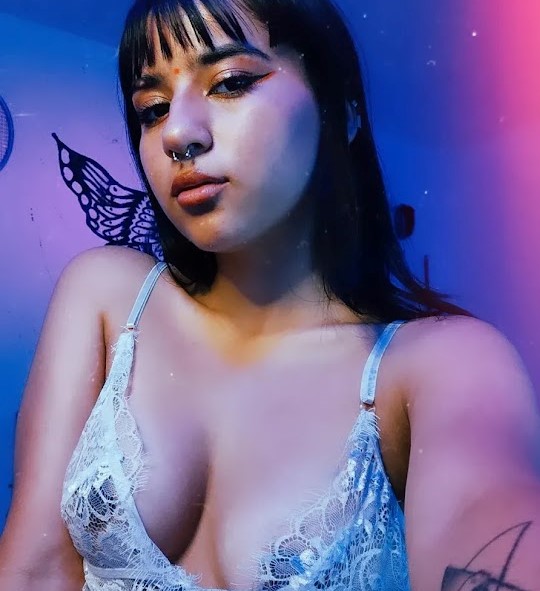 #CAM4 I'm live on https://t.co/AjpSaaiHuL acompa&ntilde;ame esta noche deseosa/  Accompany me tonight eager<a href="/tag/cam4"class="tags">#CAM4</a>