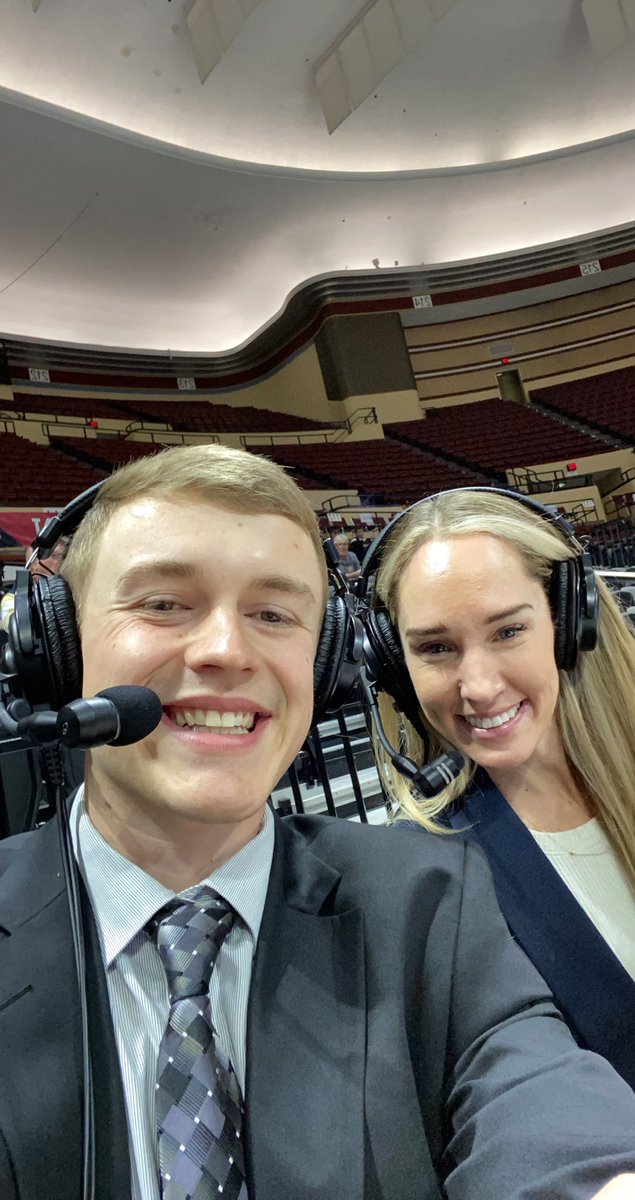 David_Pratt3's tweet photo. Absolutely honored to call today’s semifinal matchups, and tomorrow’s @TheMIAA championship with @jilldorseyhall! Fantastic contests today, should lead to one heck of a matchup tomorrow! Tune into @TheMIAANetwork at 1:00! https://t.co/8TlIoFVewl