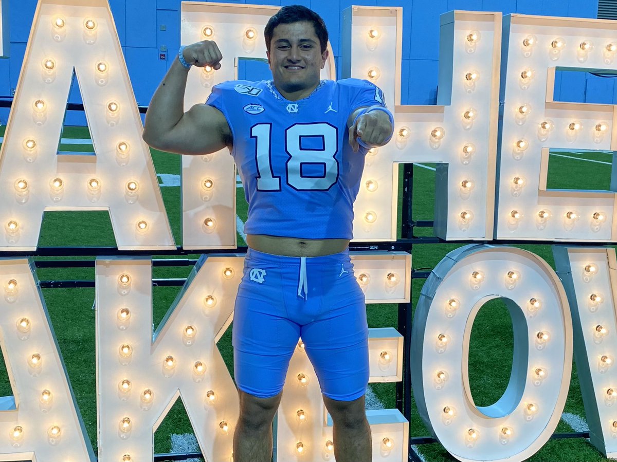 MAghaiepour's tweet photo. Had a great visit back in my hometown of chapel hill. It was an honor to come home and tour such a great place. #GTDBATH @SparkyWoodsUNC @UNCFootball @UNCCoachThig @CoachMackBrown https://t.co/3IUArbDEhN