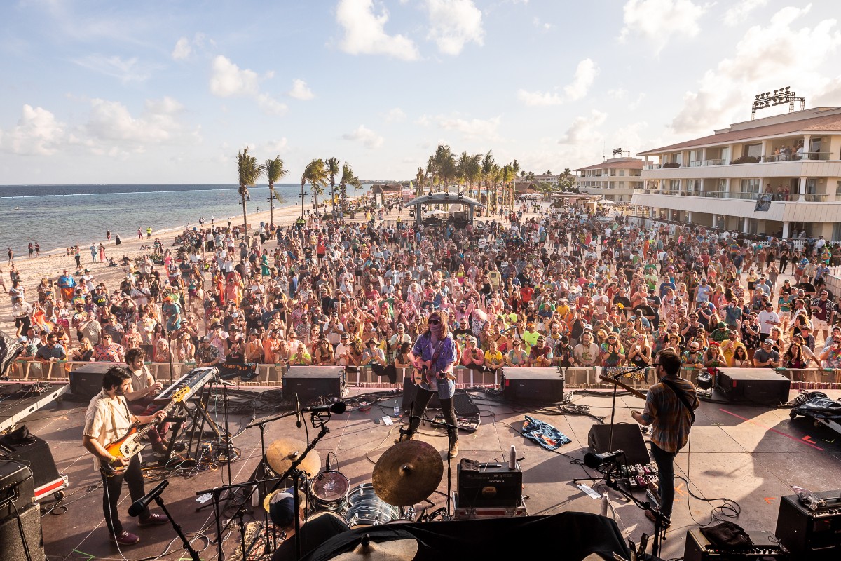 MMJ One Big Holiday tweet media