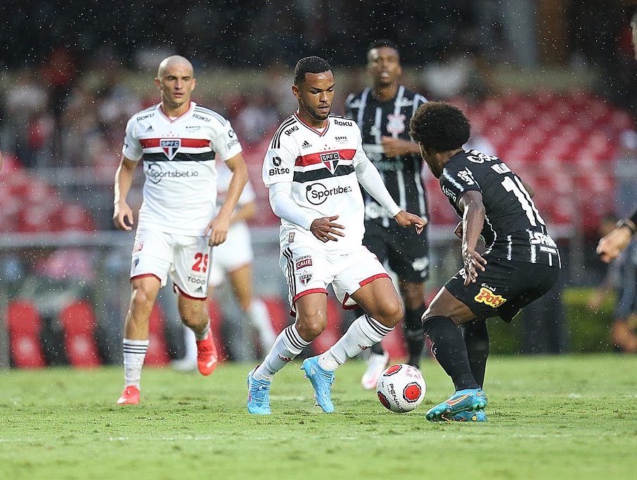_J9Juan's tweet photo. Grande vitória , grande entrega de todo o grupo 👏🏻 seguimos +3 https://t.co/WT3H52QWFe