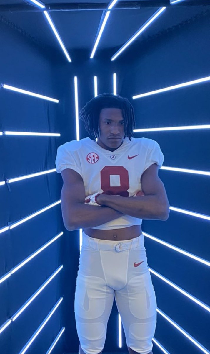 RTRnews's tweet photo. Longview 2023 5-Star WR @JalenHale8 #AlabamaJrDay https://t.co/LDMIJtrx0O https://t.co/X190csJsnf