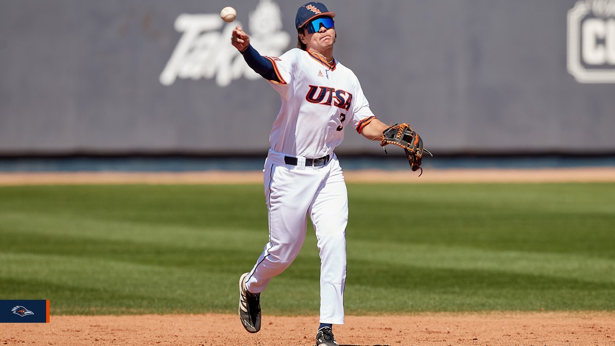 UTSABSB's tweet photo. UTSA sees its six-game winning streak snapped at the hand of the Southern Jaguars on Saturday, losing 11-4.

🔗 https://t.co/ZMbXWdnkP7 

#BirdsUp 🤙 https://t.co/ttk9Jcf22D