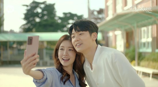 junginsun_'s tweet photo. @soompi #Howtobethirty YES https://t.co/6Hd99x5CAH