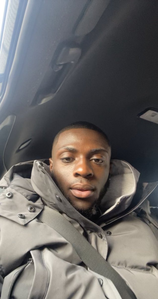 reckzino17's tweet photo. The flag.         The face  #GhanaAt65 https://t.co/rx2M8RQgG2