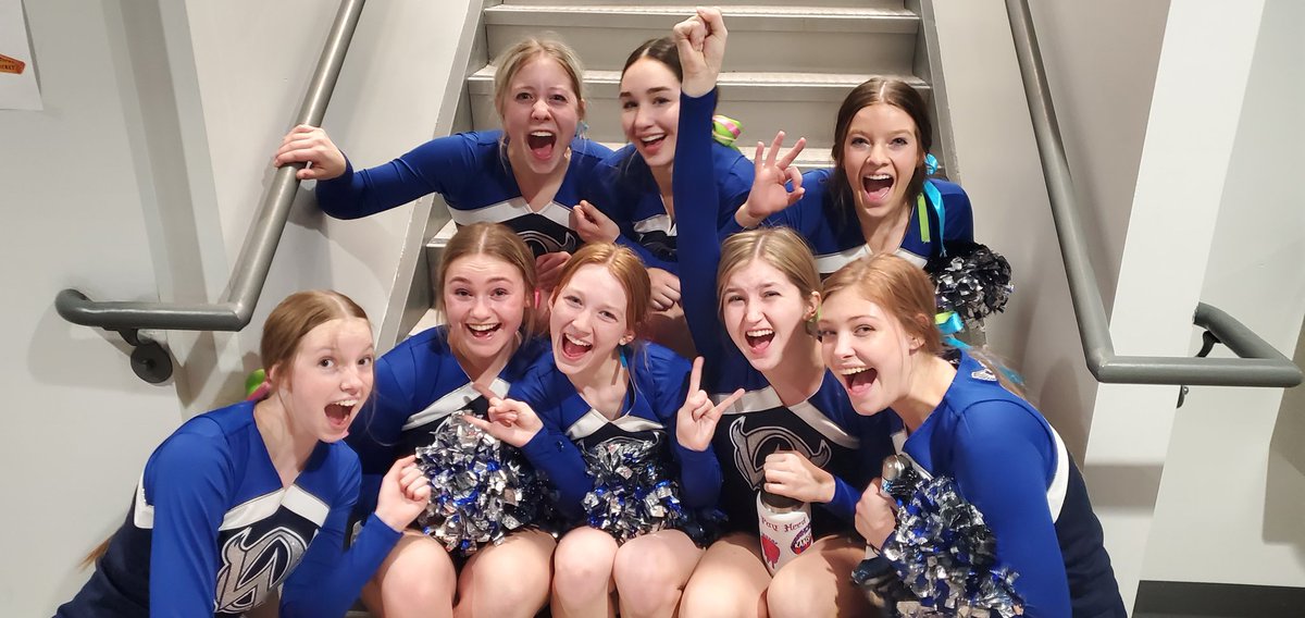 OlatheWestCheer's tweet photo. OVERTIME❕❕❕❕❕❕❕ LETS GO!!! @ADButlerOW @joshumphrey https://t.co/k1wwiiHLp0