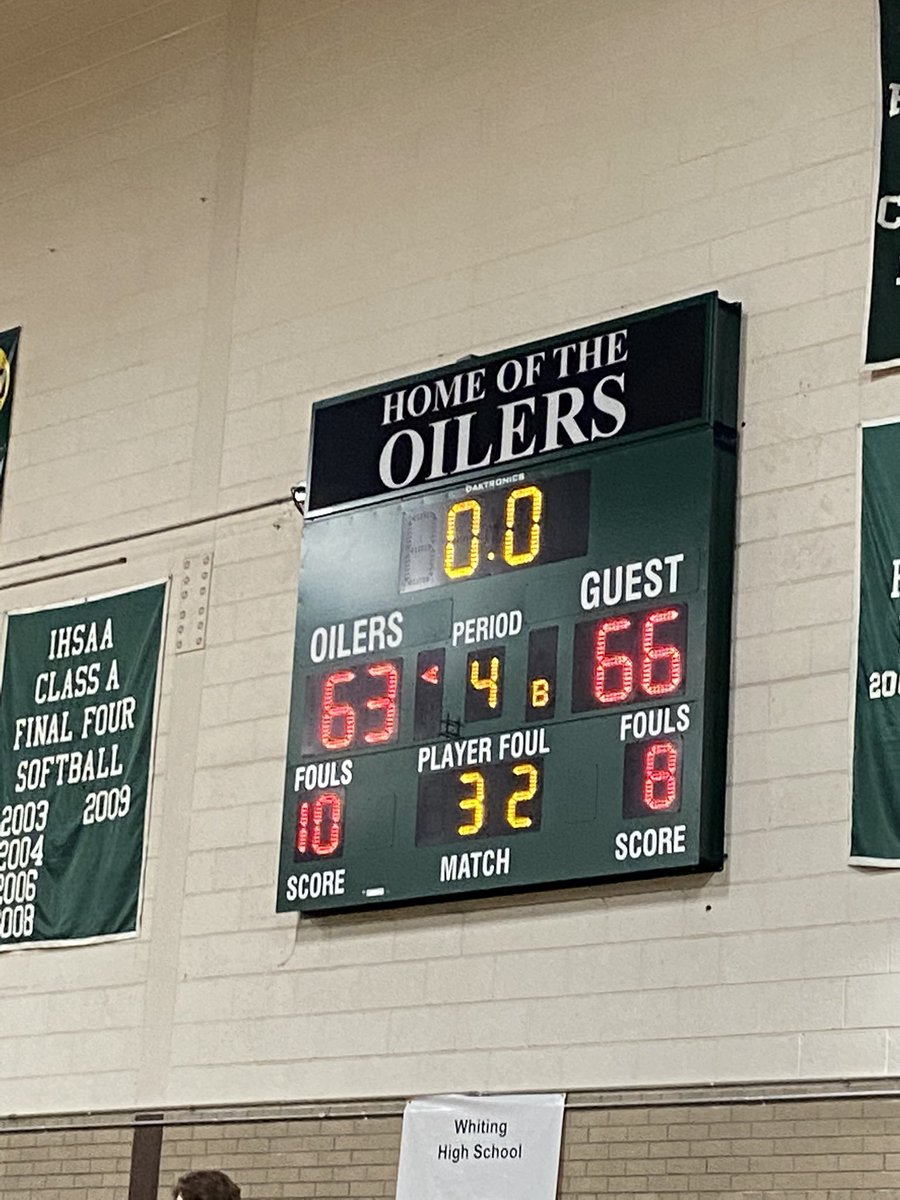 BNIAthleticDept's tweet photo. Bishop Noll Boys Basketball = 2022 Sectional Champions!!! #ForeverNoll https://t.co/zNx5mQNyKh