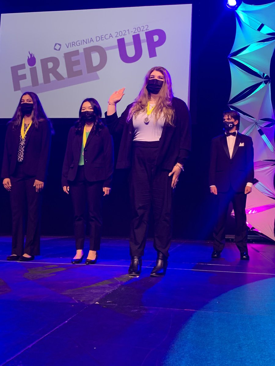 SalemDECA's tweet photo. Congratulations Lily Webster! Top 6 in role play event for Hotel and Lodging Management! https://t.co/CMnxyeS3Fv