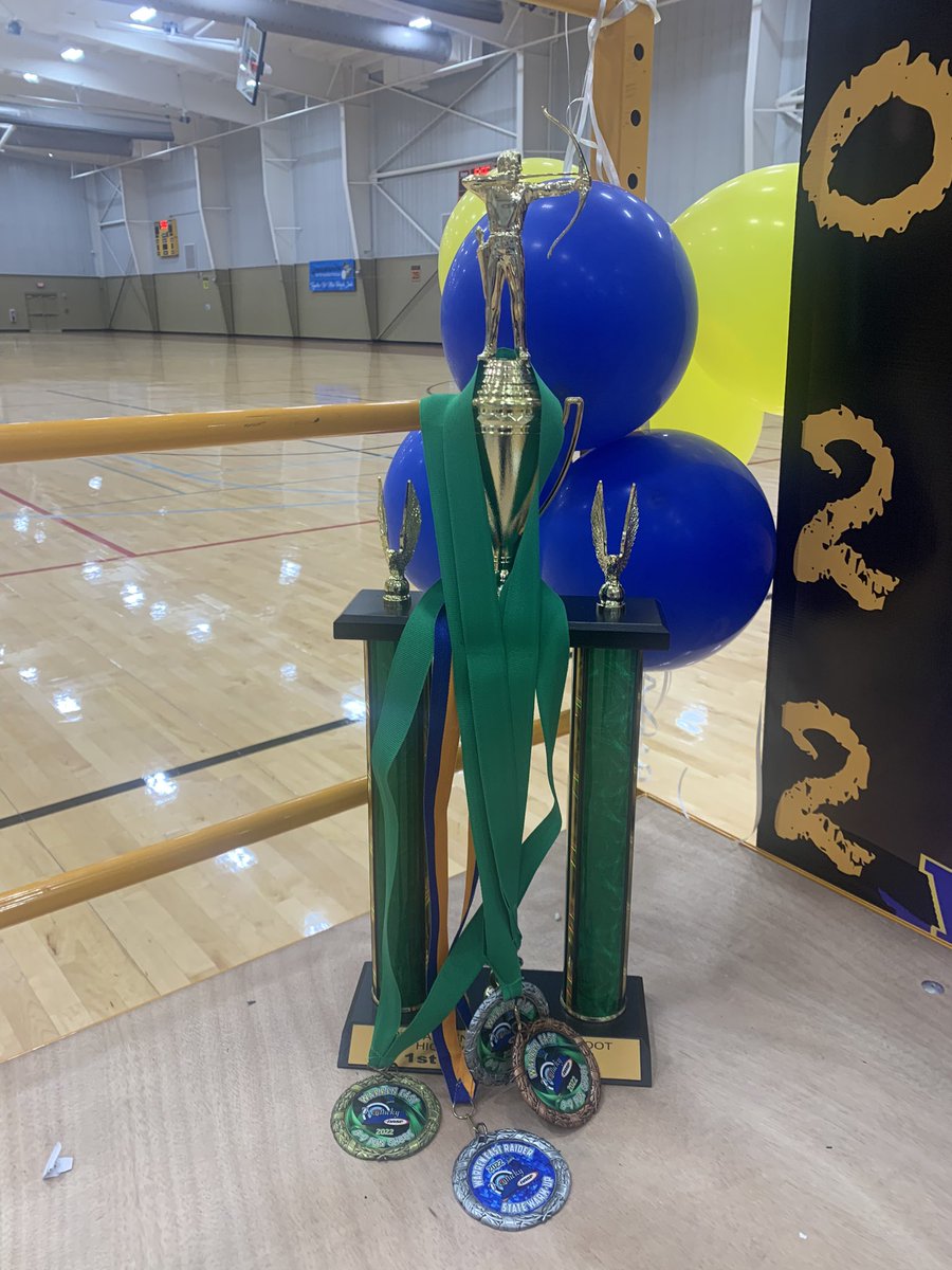 bghs_archery's tweet photo. Bringing home some hardware: 1st place Team in 3D, Rachel G 5th, Bella A 4th HS girls, Patrick S 1st HS boys. 4th place Team Bullseye Patrick S 2nd HS boys with a score of 289 https://t.co/LGJAyPoU7C