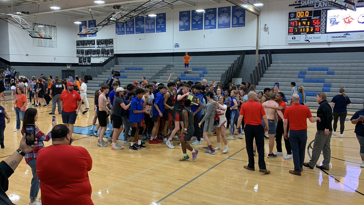 OlatheNorthBB's tweet photo. WIN!!! WIN!!! WIN!!! Both @ONLadyEaglesBa1 and us going to #STATE!!! Let’s go!!! ❤️🏀💙🦅💪🏼🏆 https://t.co/WW9QAWYA19