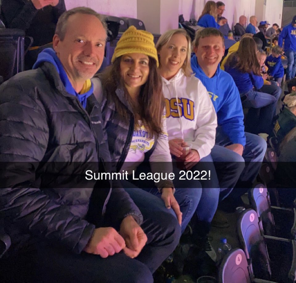 teamchemistryco's tweet photo. #March2TheSummit SDSU VS UNO https://t.co/QkFaRtzHWp